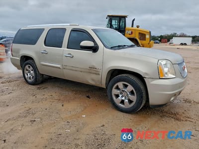 Czwarte zdjęcie samochodu z boku: 2007 GMC YUKON XL DENALI VIN:1GKFK66847J348512 - miniatura