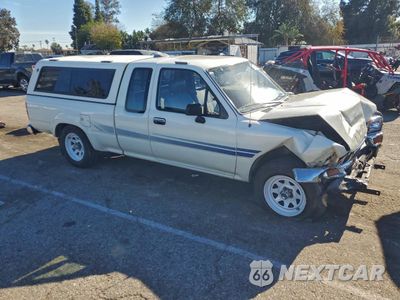Czwarte zdjęcie samochodu z boku: 1994 TOYOTA PICKUP 1/2 TON EXTRA LONG WHEELBASE VIN:JT4VN93D1R5039433 - miniatura