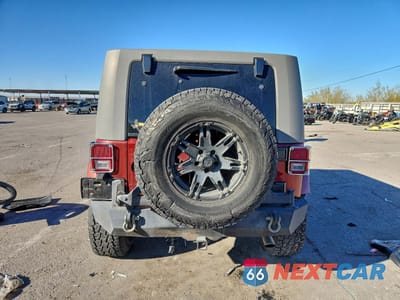 Zdjęcie 6 z 14 samochodu: 2008 JEEP WRANGLER UNLIMITED SAHARA VIN:1J8GA59138L600017 - miniatura