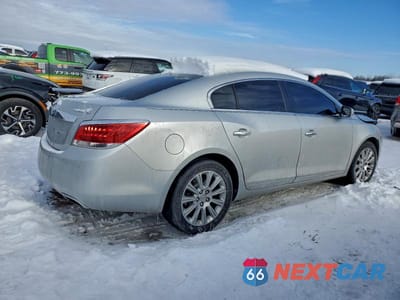 Trzecie zdjęcie samochodu z tyłu: 2013 BUICK LACROSSE VIN:1G4GC5E39DF258375 - miniatura