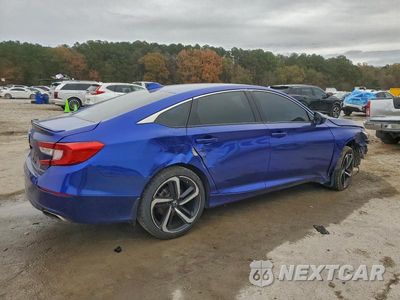 Trzecie zdjęcie samochodu z tyłu: 2018 HONDA ACCORD SPORT VIN:1HGCV1F30JA074747 - miniatura