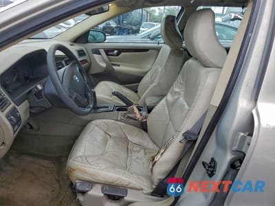 Zdjęcie 7 z 15 samochodu: 2001 VOLVO V70 VIN:YV1SW61R212086984 - miniatura