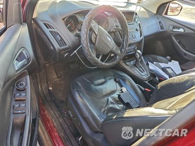 Zdjęcie 8 z 12 samochodu: 2015 FORD FOCUS SE VIN:1FADP3F27FL356837 - miniatura
