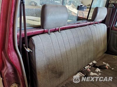 Zdjęcie 11 z 13 samochodu: 1988 NISSAN D21 SHORT BED VIN:1N6ND11S1JC374114 - miniatura