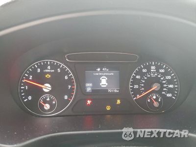 Zdjęcie 9 z 16 samochodu: 2019 KIA SORENTO L VIN:5XYPG4A32KG564773 - miniatura