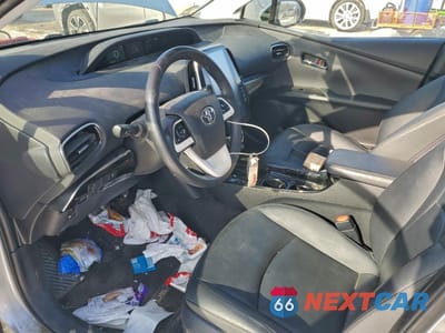 Zdjęcie 8 z 12 samochodu: 2017 TOYOTA PRIUS PRIME VIN:JTDKARFP8H3053506 - miniatura