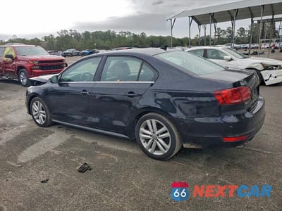 Drugie zdjęcie samochodu z przodu: 2014 VOLKSWAGEN JETTA GLI VIN:3VW5S7AJ8EM231181 - miniatura