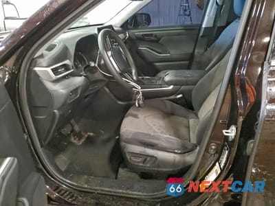 Zdjęcie 7 z 13 samochodu: 2020 TOYOTA HIGHLANDER L VIN:5TDCZRBH7LS001335 - miniatura