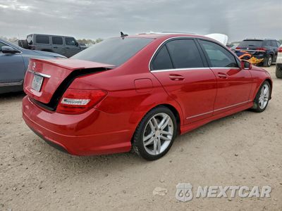 Trzecie zdjęcie samochodu z tyłu: 2014 MERCEDES-BENZ C 250 VIN:WDDGF4HB3ER315300 - miniatura