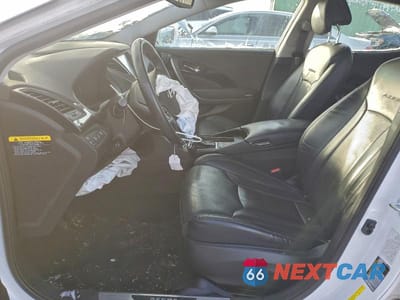 Zdjęcie 7 z 12 samochodu: 2017 HYUNDAI AZERA LIMITED VIN:KMHFH4JG6HA586016 - miniatura