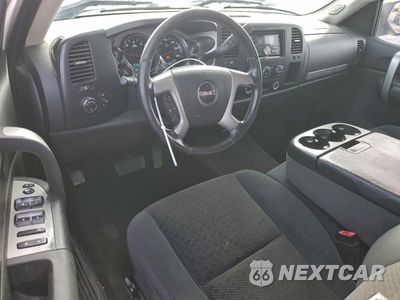 Zdjęcie 8 z 14 samochodu: 2007 GMC SIERRA C2500 HEAVY DUTY VIN:1GTHC29K47E522637 - miniatura