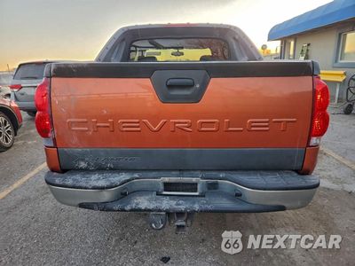 Zdjęcie 6 z 12 samochodu: 2004 CHEVROLET AVALANCHE C1500 VIN:3GNEC12T04G228258 - miniatura