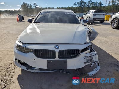 Piąte zdjęcie samochodu w środku: 2019 BMW 440XI VIN:WBA4W9C55KAF94755 - miniatura