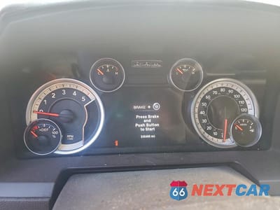 Zdjęcie 9 z 12 samochodu: 2014 RAM 1500 LARAMIE VIN:1C6RR7VM5ES337574 - miniatura