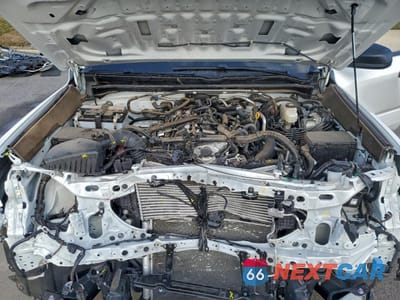 Zdjęcie 12 z 13 samochodu: 2025 TOYOTA 4RUNNER SR5 VIN:JTEVA5AR0S5003625 - miniatura