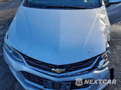Zdjęcie 11 z 14 samochodu: 2017 CHEVROLET CRUZE LS VIN:1G1BC5SM8H7124266 - miniatura