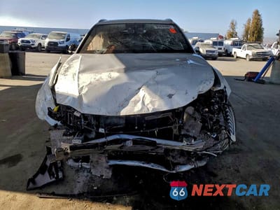 Piąte zdjęcie samochodu w środku: 2022 AUDI Q8 PREMIUM PLUS S-LINE VIN:WA1EVBF14ND008003 - miniatura