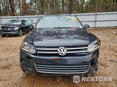 Piąte zdjęcie samochodu w środku: 2013 VOLKSWAGEN TOUAREG V6 VIN:WVGEF9BP2DD007156 - miniatura