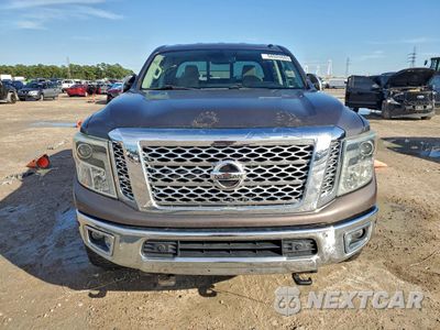 Piąte zdjęcie samochodu w środku: 2016 NISSAN TITAN XD SL VIN:1N6BA1F47GN514606 - miniatura