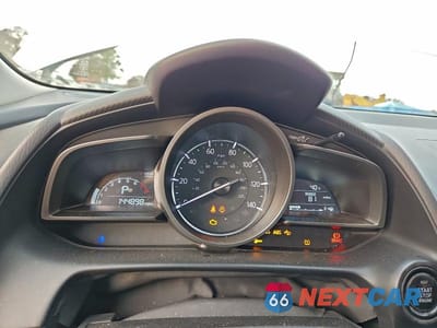 Zdjęcie 9 z 12 samochodu: 2018 MAZDA CX-3 TOURING VIN:JM1DKDC7XJ0329592 - miniatura