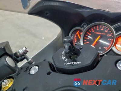 Zdjęcie 8 z 10 samochodu: 2017 SUZUKI GSX1300 RA VIN:JS1GX72B2H2101441 - miniatura