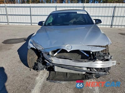 Piąte zdjęcie samochodu w środku: 2015 BMW 328 XI SULEV VIN:WBA3B5C56FP654509 - miniatura