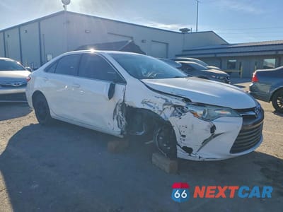 Czwarte zdjęcie samochodu z boku: 2017 TOYOTA CAMRY LE VIN:4T1BF1FK4HU694987 - miniatura