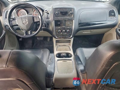 Zdjęcie 8 z 13 samochodu: 2017 DODGE GRAND CARAVAN SXT VIN:2C4RDGCG7HR562251 - miniatura