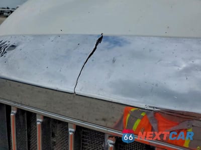 Zdjęcie 9 z 10 samochodu: 2012 INTERNATIONAL PROSTAR SEMI TRUCK VIN:3HSDJSJR6CN619941 - miniatura