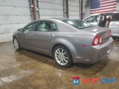 Drugie zdjęcie samochodu z przodu: 2010 CHEVROLET MALIBU LTZ VIN:1G1ZE5EB5AF123462 - miniatura