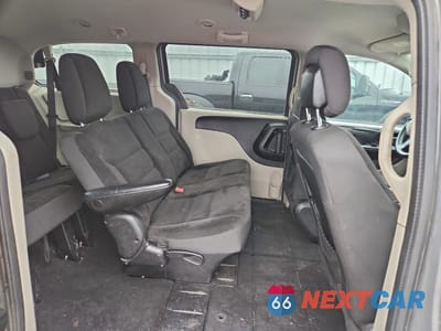 Zdjęcie 11 z 13 samochodu: 2018 DODGE GRAND CARAVAN SE VIN:2C4RDGBG5JR135030 - miniatura