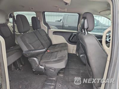 Zdjęcie 11 z 13 samochodu: 2018 DODGE GRAND CARAVAN SE VIN:2C4RDGBG5JR135030 - miniatura