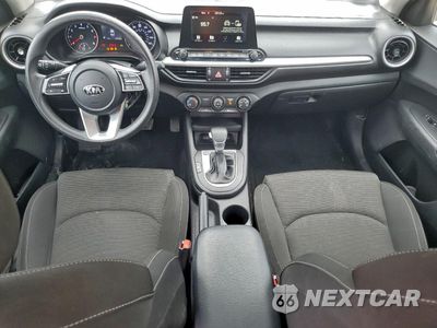Zdjęcie 8 z 13 samochodu: 2021 KIA FORTE FE VIN:3KPF24AD4ME333795 - miniatura