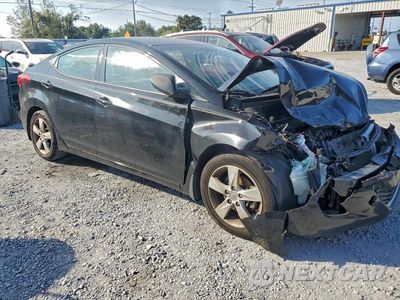 Czwarte zdjęcie samochodu z boku: 2013 HYUN ELANTRA GL VIN:5NPDH4AE5DH400429 - miniatura