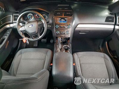 Zdjęcie 8 z 16 samochodu: 2017 FORD EXPLORER XLT VIN:1FM5K8D82HGB13526 - miniatura