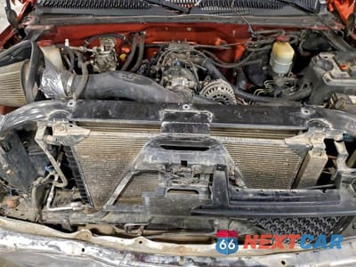Zdjęcie 11 z 12 samochodu: 2001 CHEVROLET SILVERADO K1500 VIN:2GCEK19T611278975 - miniatura