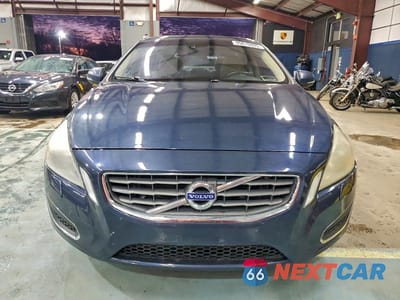 Piąte zdjęcie samochodu w środku: 2012 VOLVO S60 T5 VIN:YV1622FS7C2123399 - miniatura