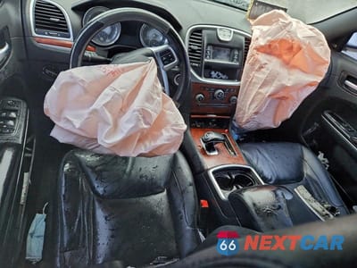 Zdjęcie 8 z 11 samochodu: 2012 CHRYSLER 300 LIMITED VIN:2C3CCACG4CH126675 - miniatura