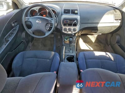 Zdjęcie 8 z 11 samochodu: 2003 NISS ALTIMA VIN:1N4AL11D93C233452 - miniatura