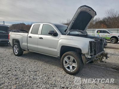 Czwarte zdjęcie samochodu z boku: 2017 CHEVROLET SILVERADO K1500 CUSTOM VIN:1GCVKPEC2HZ360261 - miniatura