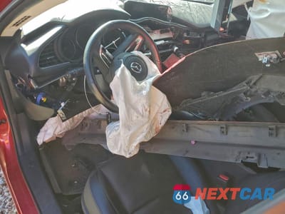 Zdjęcie 8 z 12 samochodu: 2023 MAZDA 3 PREMIUM PLUS VIN:3MZBPBEY7PM363527 - miniatura