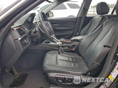 Zdjęcie 7 z 14 samochodu: 2015 BMW 328 XI VIN:WBA3B3C53FJ983580 - miniatura
