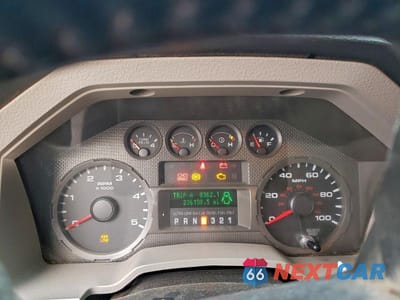 Zdjęcie 9 z 12 samochodu: 2010 FORD F250 SUPER DUTY VIN:1FTSX2BR4AEA27864 - miniatura