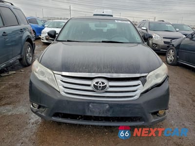 Piąte zdjęcie samochodu w środku: 2012 TOYOTA AVALON BASE VIN:4T1BK3DB3CU468586 - miniatura