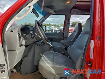 Zdjęcie 7 z 15 samochodu: 2008 FORD ECONOLINE E150 VAN VIN:1FTNE14W58DA81397 - miniatura