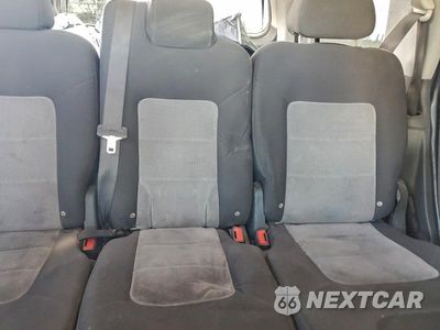 Zdjęcie 10 z 14 samochodu: 2004 FORD EXPEDITION XLS VIN:1FMRU13W24LA52098 - miniatura