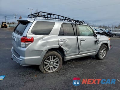 Trzecie zdjęcie samochodu z tyłu: 2013 TOYOTA 4RUNNER SR5 VIN:JTEBU5JR5D5138807 - miniatura