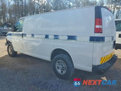 Drugie zdjęcie samochodu z przodu: 2020 CHEV EXPRESS G2500 VIN:1GCWGAFP4L1160851 - miniatura