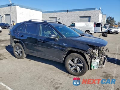 Czwarte zdjęcie samochodu z boku: 2021 TOYOTA RAV4 PRIME SE VIN:JTMAB3FV4MD061126 - miniatura