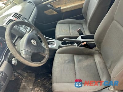 Zdjęcie 13 z 14 samochodu: 2009 VOLKSWAGEN RABBIT VIN:WVWBA71K79W084049 - miniatura